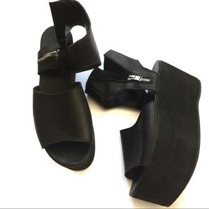 UNIF Black Leather Platform Sandals